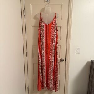 ⭐️ 5 for $25. White Burch dress